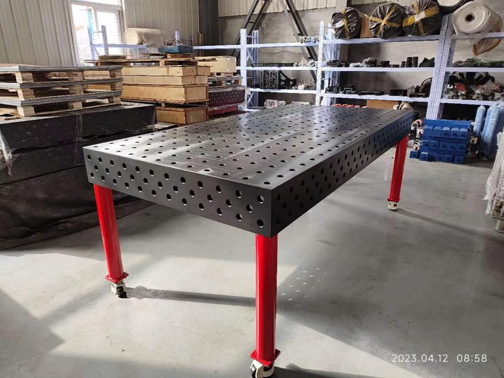 D28 standard holes welding table (1)